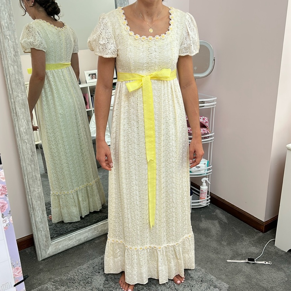 Vintage 1960’s Eyelet Daisy empire waist maxi dress